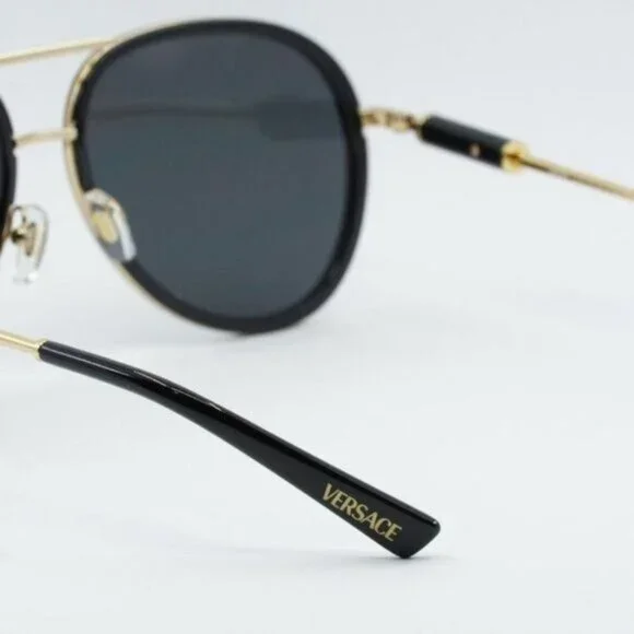 NEW VERSACE VE2260 100287 BLACK DARK GREY SUNGLASSES - Picture 7 of 11